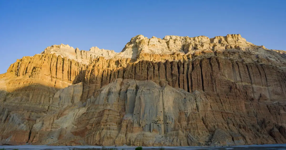 How to Reach Upper Mustang