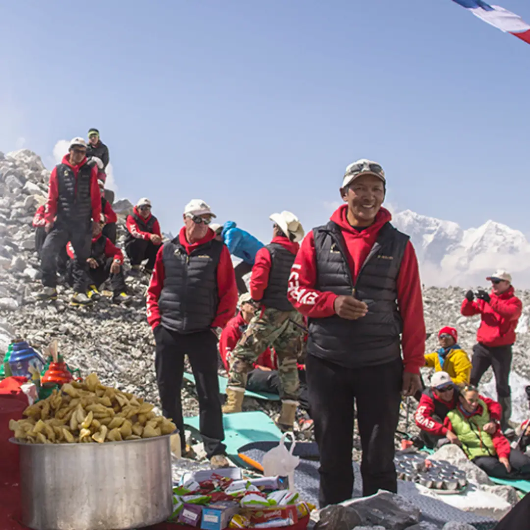 role of sherpas in climbing mount Everest